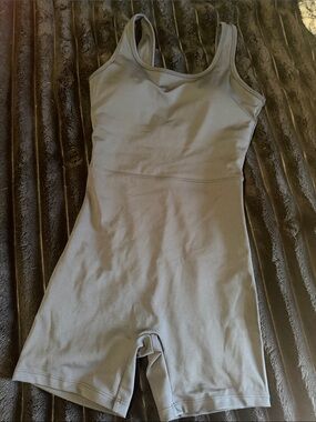 Women’s Sleeveless One-Piece Active Bodysuit in Gray